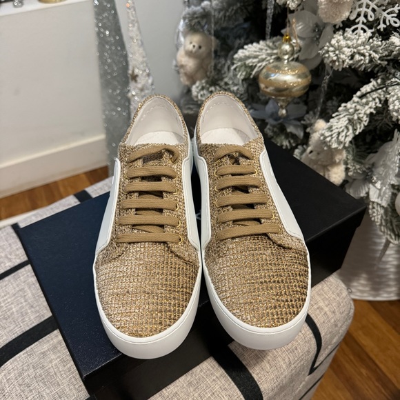 Authentic Chanel Tweed Sneakers - Picture 12 of 16